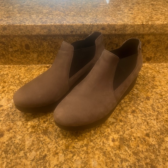 Mephisto Tosca Slip-On Wedge Bucksoft Ankle Gray Booties Loafers Leather US 9 - Picture 1 of 10